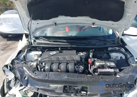 2014 Nissan Sentra Sv z USA, uszkodzony, nr VIN 3N1AB7AP7EY267459